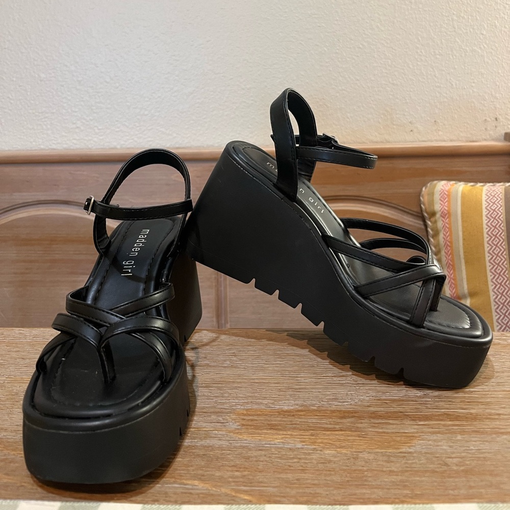 Madden Girl Sandals